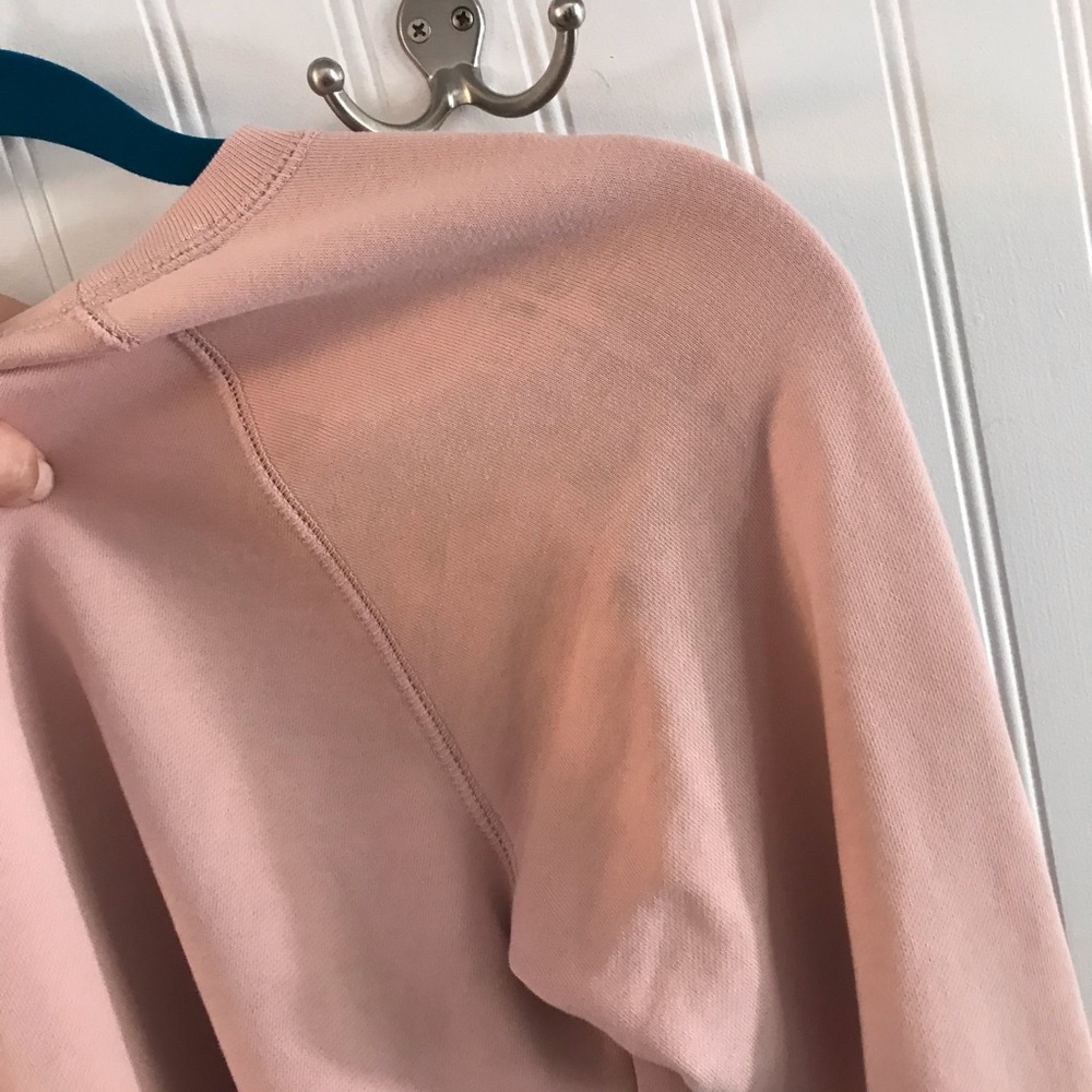 SOLD Everlane Light pink sweatshirt *flaws* - Picture 5 of 10